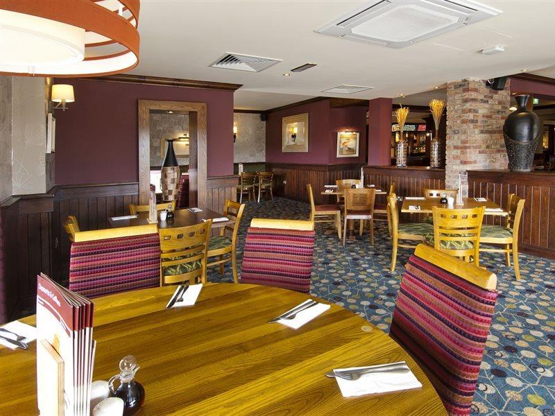 Premier Inn Bedford South Kempston エクステリア 写真