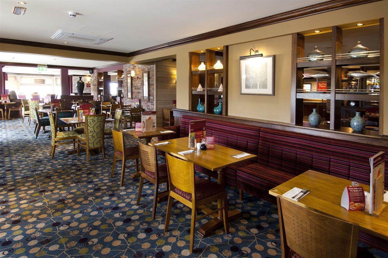 Premier Inn Bedford South Kempston エクステリア 写真