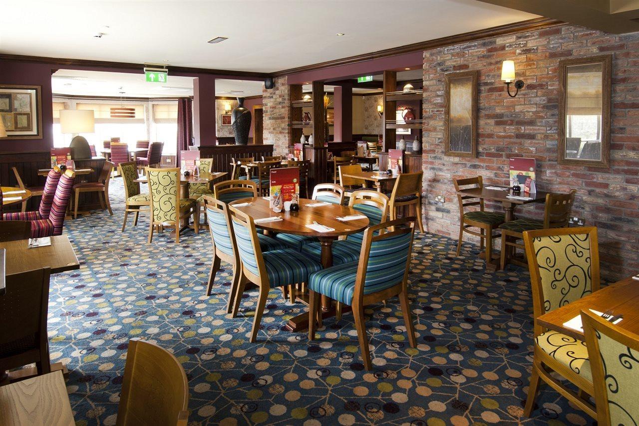 Premier Inn Bedford South Kempston エクステリア 写真