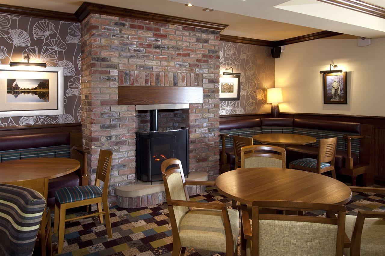 Premier Inn Bedford South Kempston エクステリア 写真